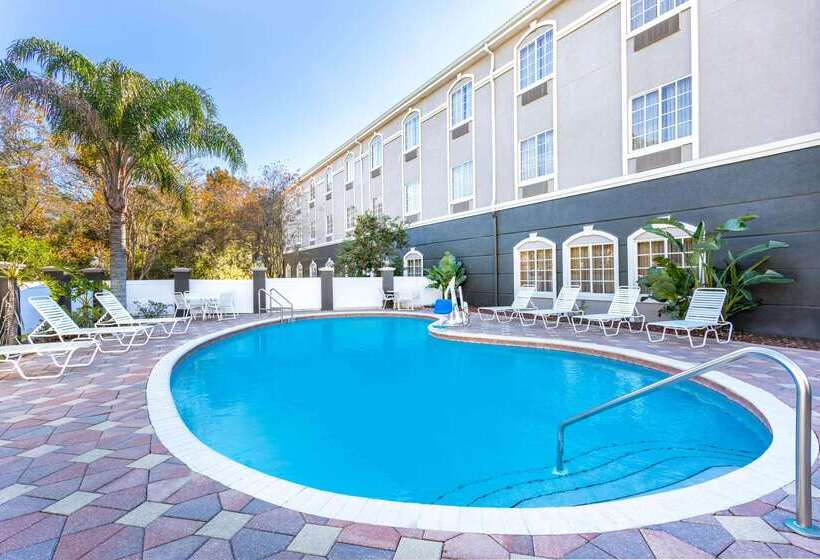 فندق La Quinta Inn & Suites By Wyndham St. Augustine