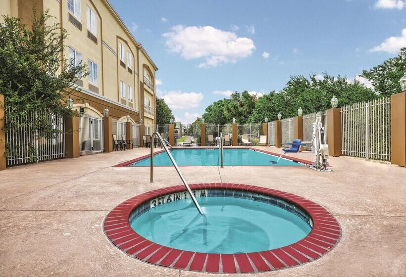 בית מלון כפרי La Quinta By Wyndham Stephenville