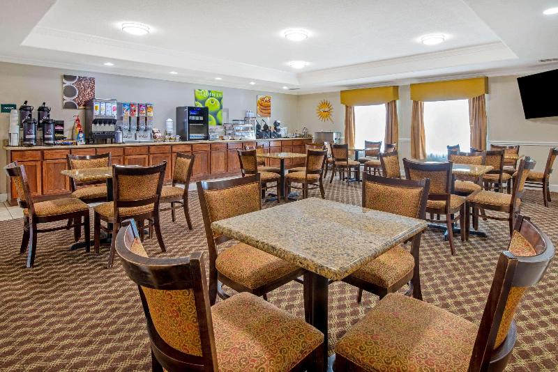 בית מלון כפרי La Quinta By Wyndham Stephenville