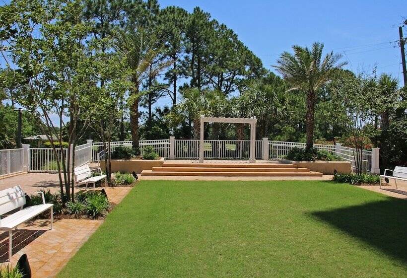 酒店 Laketown Wharf By Emerald View Resorts