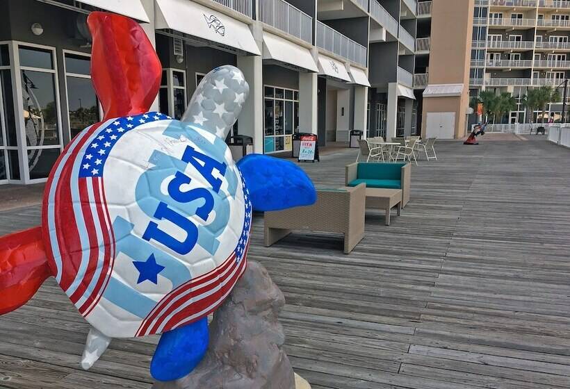 酒店 Laketown Wharf By Emerald View Resorts