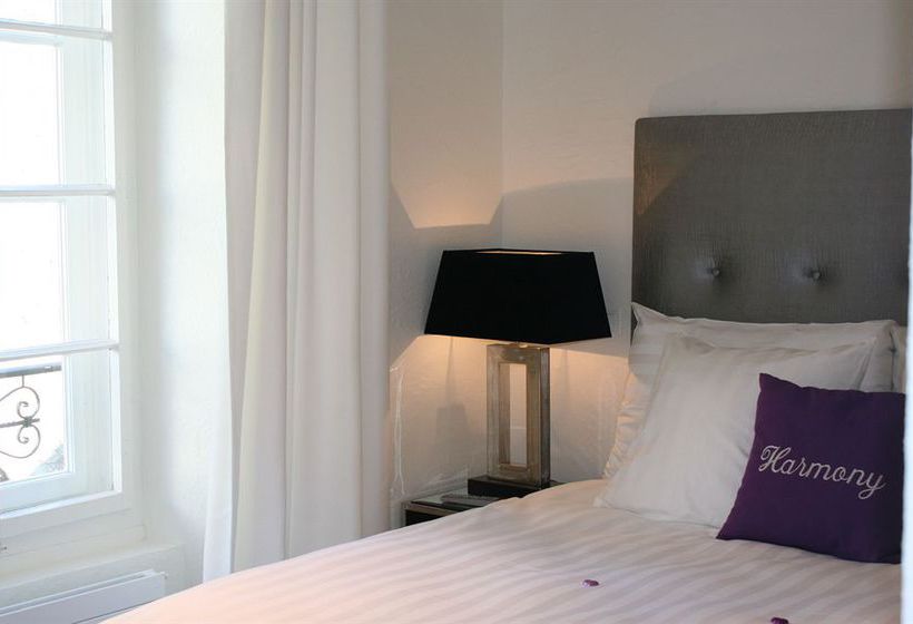 Отель Le Bourg 7