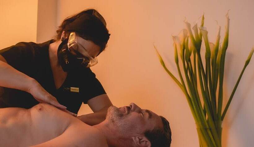 Le Parc Hotel, Beyond Stars