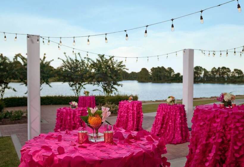 酒店 Margaritaville Lake Resort, Lake Conroe