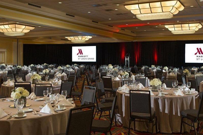호텔 Marriott St. Louis Grand
