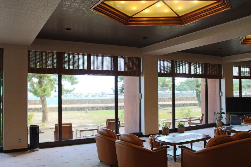 בית מלון כפרי Miyajima Seaside