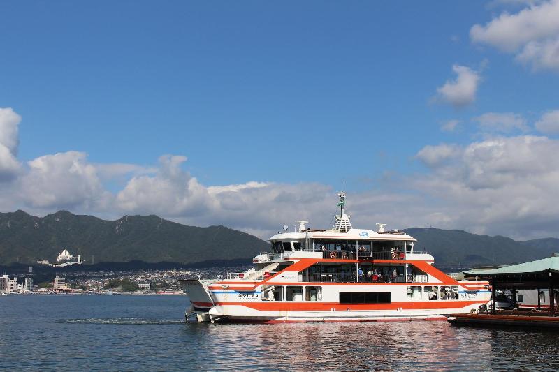 בית מלון כפרי Miyajima Seaside