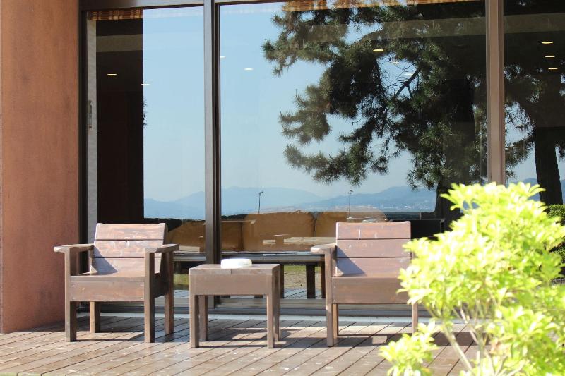 בית מלון כפרי Miyajima Seaside