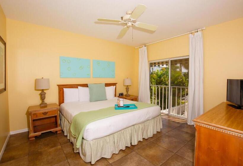 فندق Naples Garden Inn