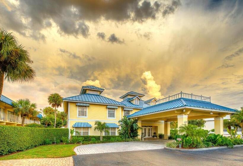 فندق Naples Garden Inn