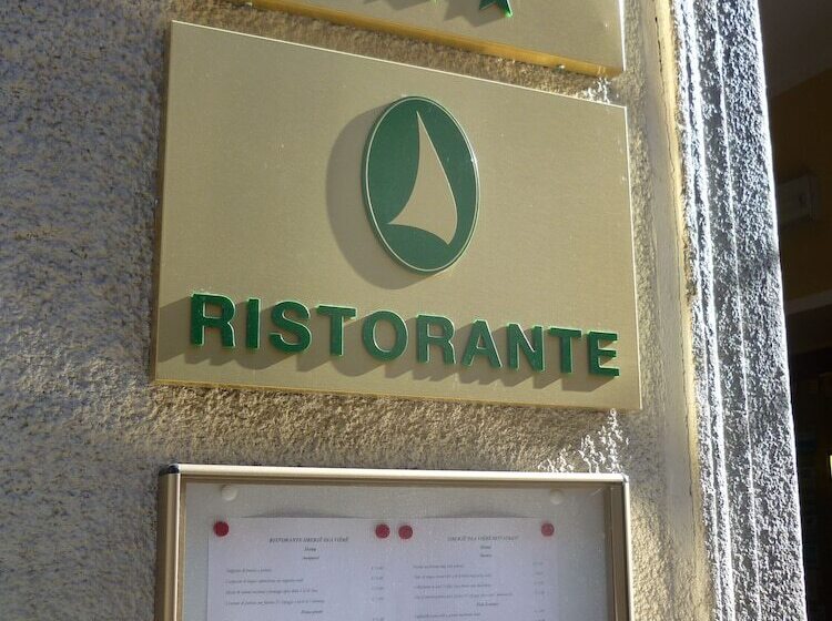 ホテル Oberje Dla Viere