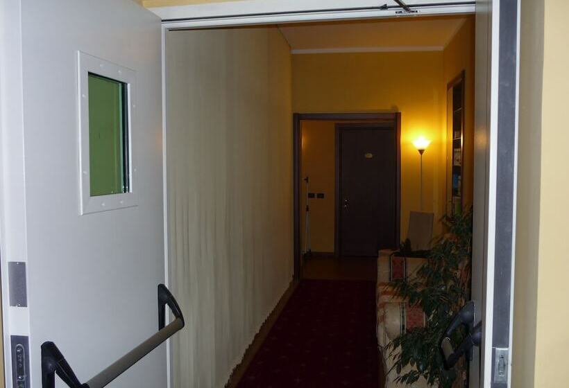 ホテル Oberje Dla Viere