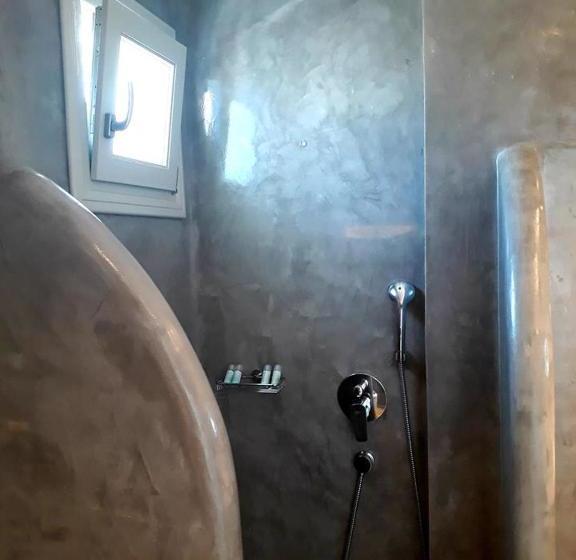 酒店 Okeanis Beach