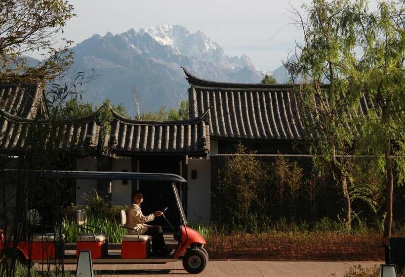 Hotel Pullman Lijiang Resort & Spa