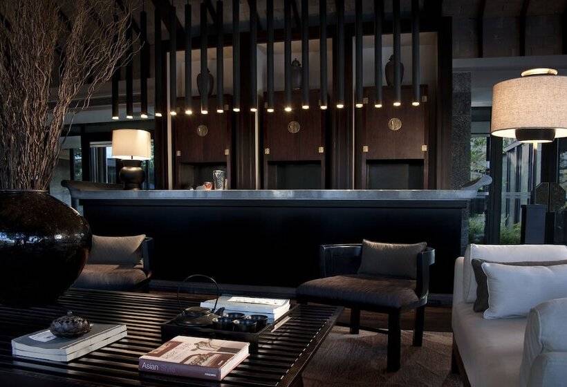 Hotel Pullman Lijiang Resort & Spa