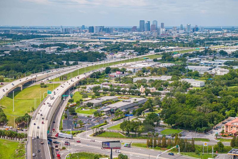 בית מלון כפרי Quality Inn & Suites Tampa Ybor City