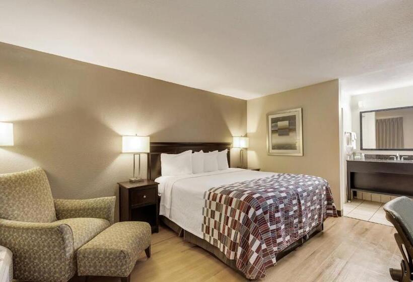 Отель Red Roof Inn Gulfport Biloxi Airport