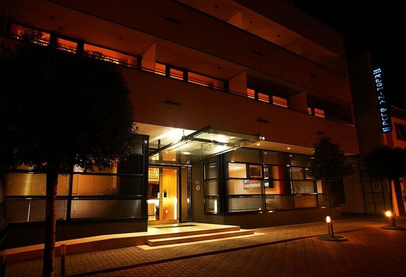 Отель Reghina Blue