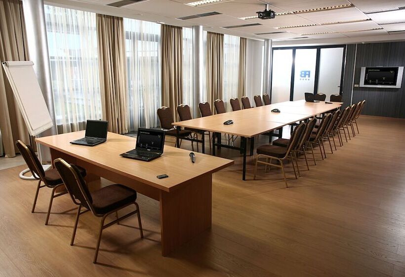 Отель Reghina Blue