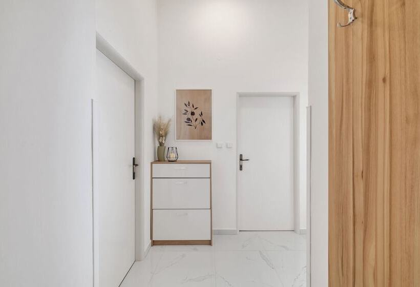 هتل Rezidence Villa Gloria