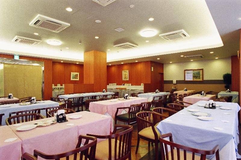 酒店 Route Inn Naha Tomariko
