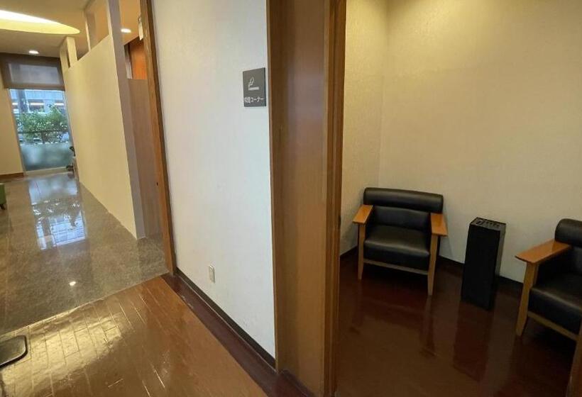 酒店 Route Inn Naha Tomariko