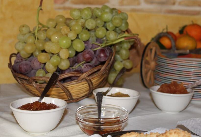 Сельский отель Agriturismo La Maddalena