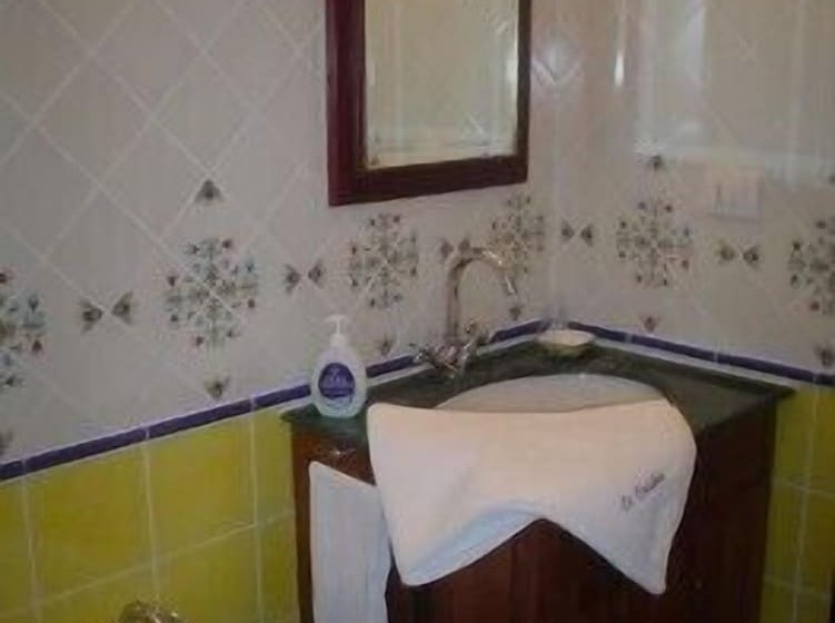 בית מלון כפרי Agriturismo Le Carolee