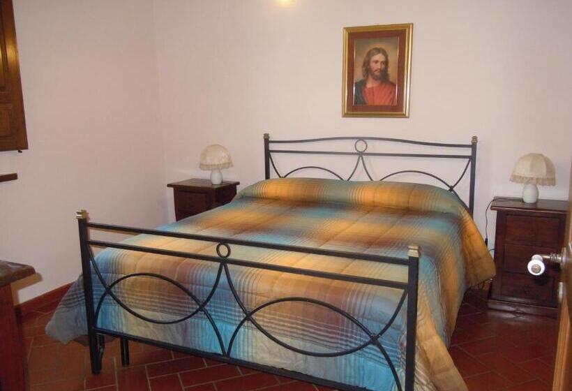 בית מלון כפרי Agriturismo Le Carolee