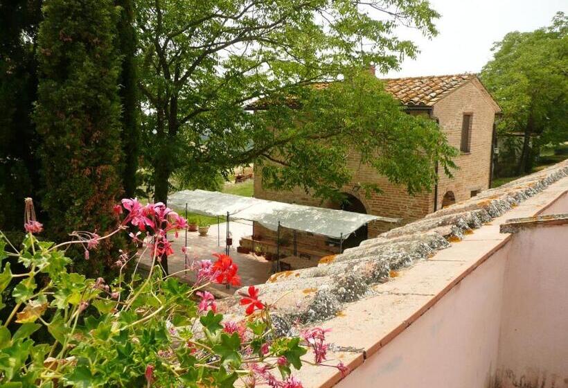 Сельский отель Marco & Andrea Agriturismo