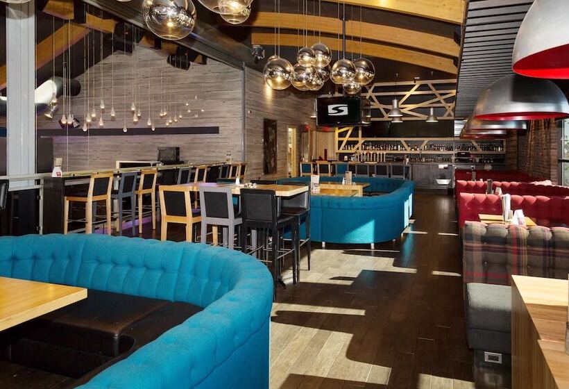 Sandman Hotel & Suites Calgary South