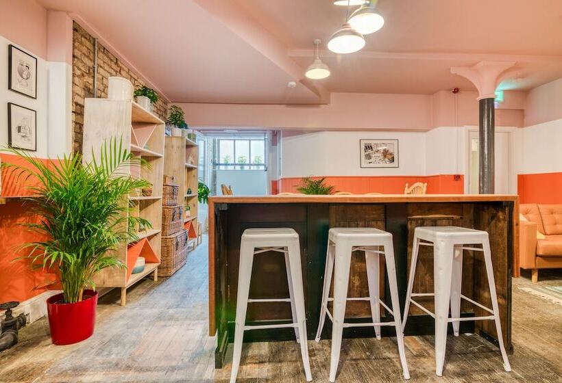 בית מלון כפרי Ph Hostel Manchester Nq1