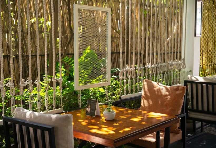 هتل Silk D  Angkor Boutique