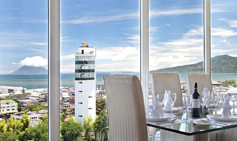 Sintesa Peninsula Hotel Manado