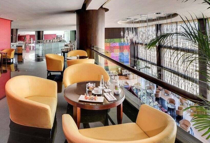 호텔 Sofitel Al Khobar The Corniche