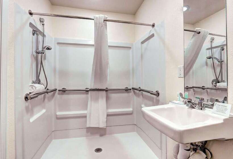 فندق Suburban Studios Westminster Denver North