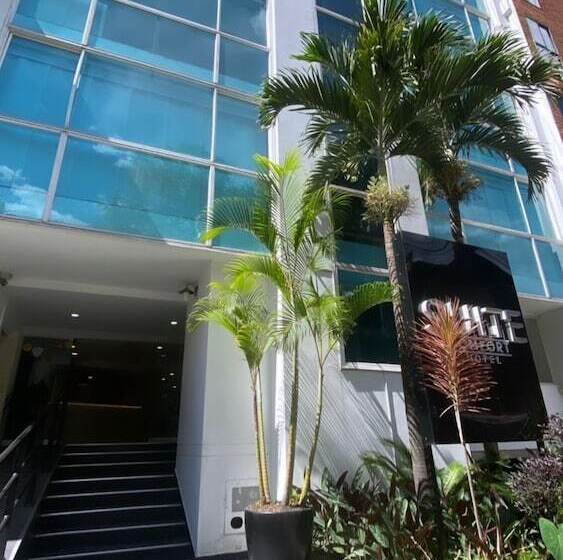 Отель Suite Comfort