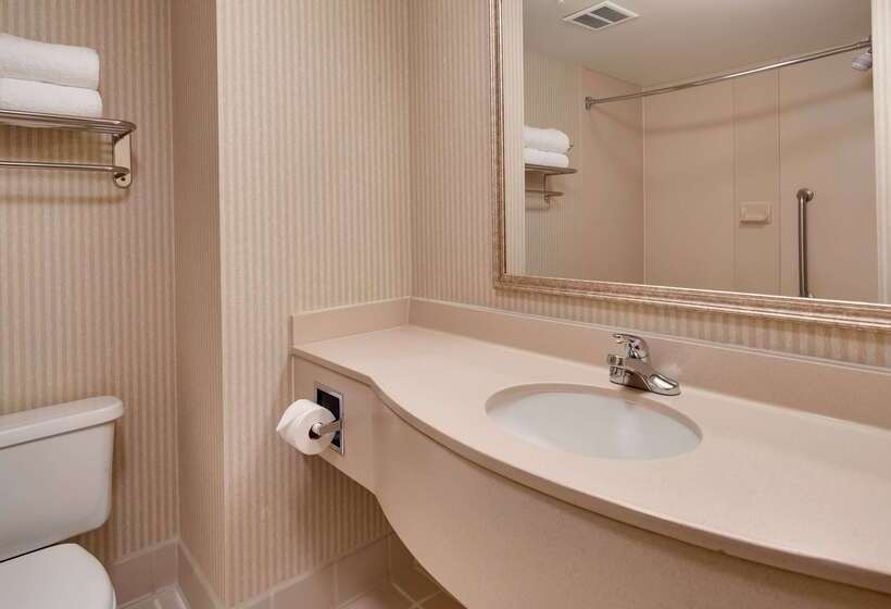 Surestay Plus Hotel By Best Western Cheyenne