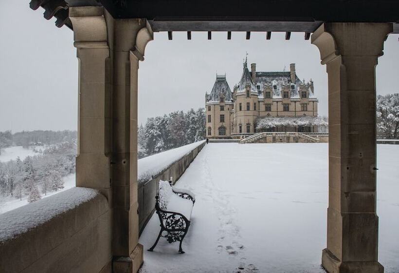 酒店 The Inn On Biltmore Estate