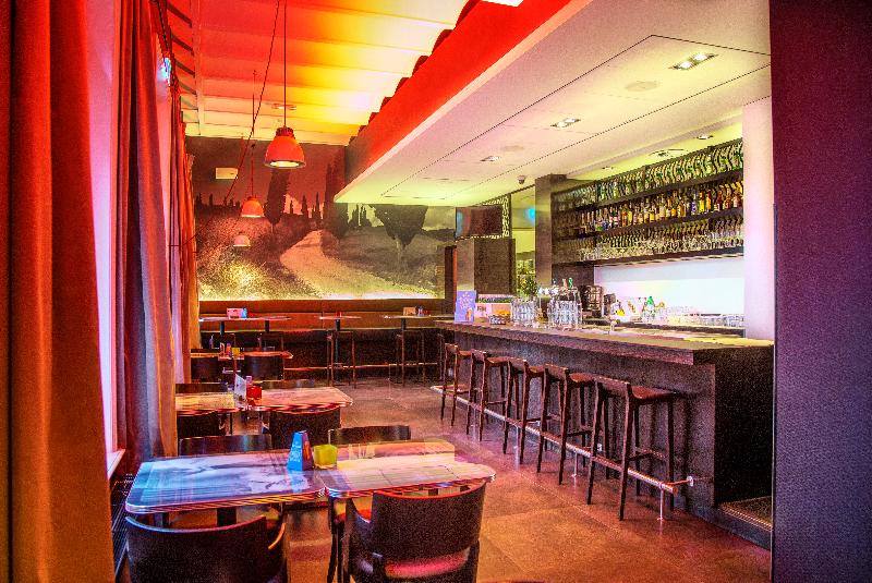 هتل The Manor Amsterdam