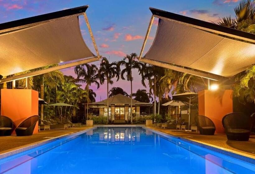 هتل The Pearle Of Cable Beach