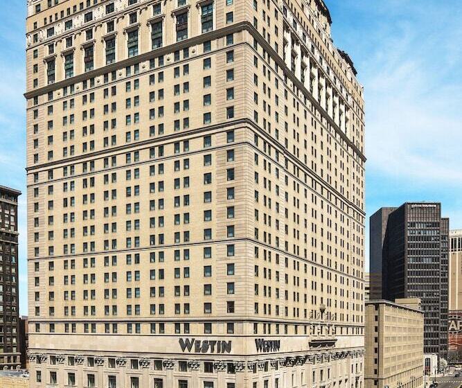 בית מלון כפרי The Westin Book Cadillac Detroit