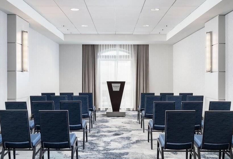 בית מלון כפרי The Westin Book Cadillac Detroit