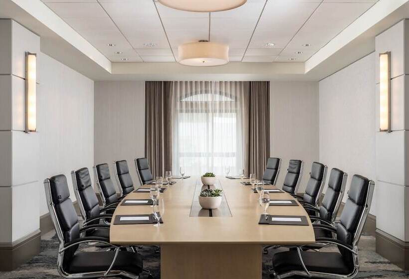 בית מלון כפרי The Westin Book Cadillac Detroit