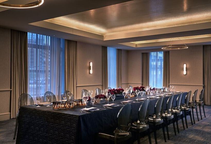 בית מלון כפרי The Westin Book Cadillac Detroit