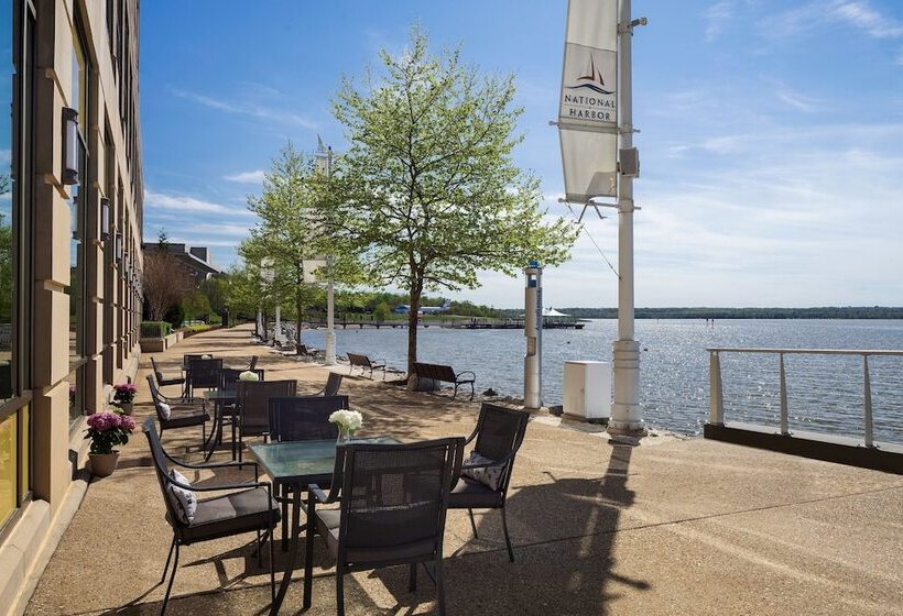 Отель The Westin Washington National Harbor