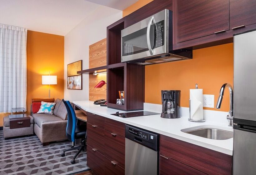 Отель Towneplace Suites By Marriott Orlando Altamonte Springs/maitland