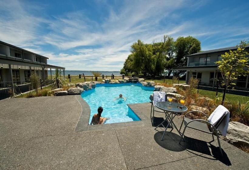 酒店 Wai Ora Lakeside Spa Resort