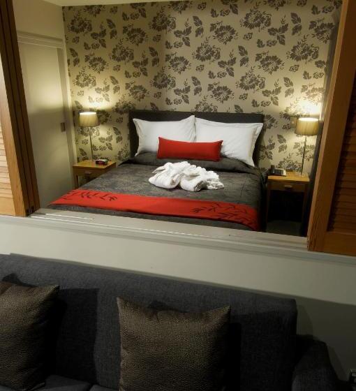 酒店 Wai Ora Lakeside Spa Resort