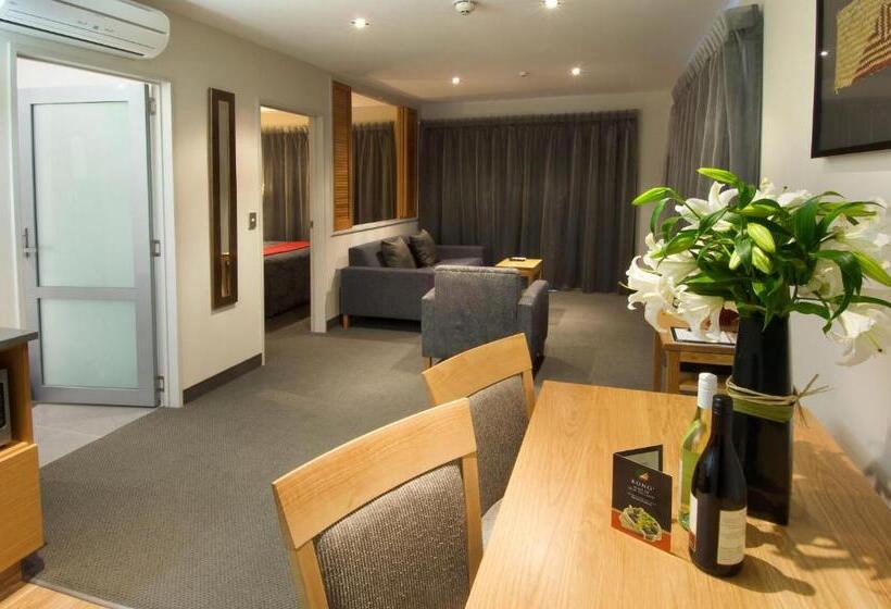 酒店 Wai Ora Lakeside Spa Resort